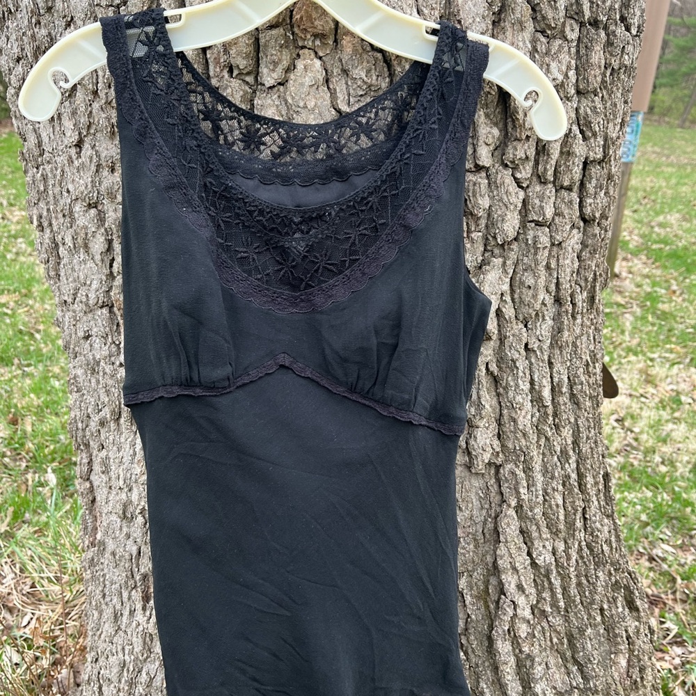 ⬇️Price Drop!⬇️ Ann Taylor Silk Sleeveless Blouse in size 4
